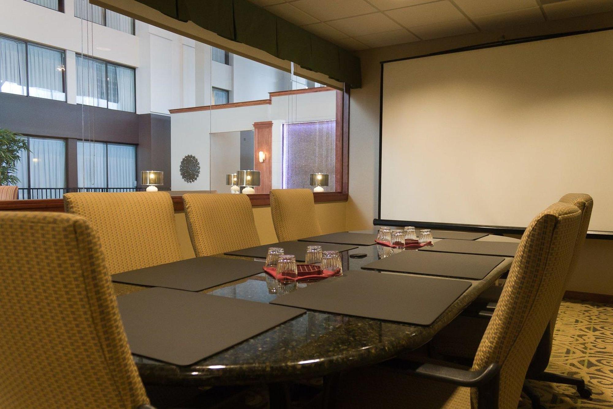 Holiday Inn Itasca - Woodfield Area Exteriér fotografie