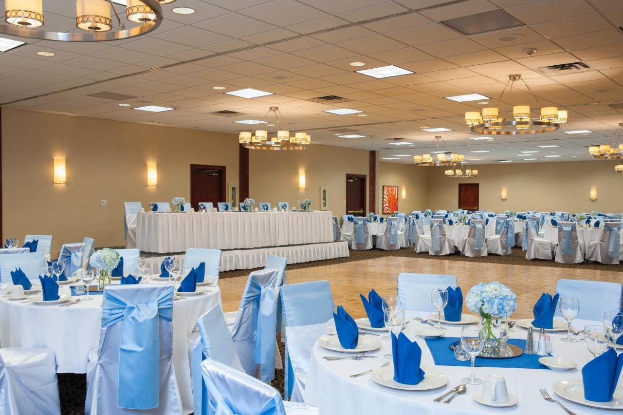 Holiday Inn Itasca - Woodfield Area Exteriér fotografie